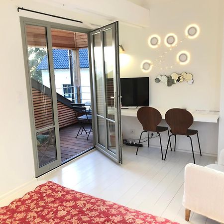 Denis & Virginie - Chateau A Pied - Parking Gratuit Versailles Chambre photo